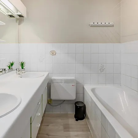 Niki 3-0201 G - 611 コクセッド