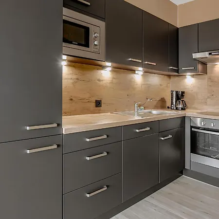 Niki 3-0201 G - 611 Apartamento *